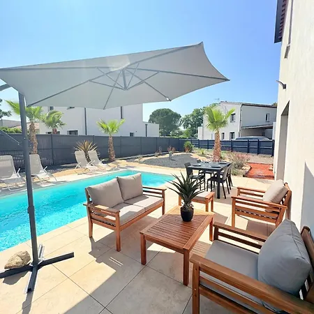 Sumptuous Pool Jacuzzi Villa *